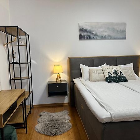 Sana Ski Apartment 620 In Flora, بوروفتس المظهر الخارجي الصورة